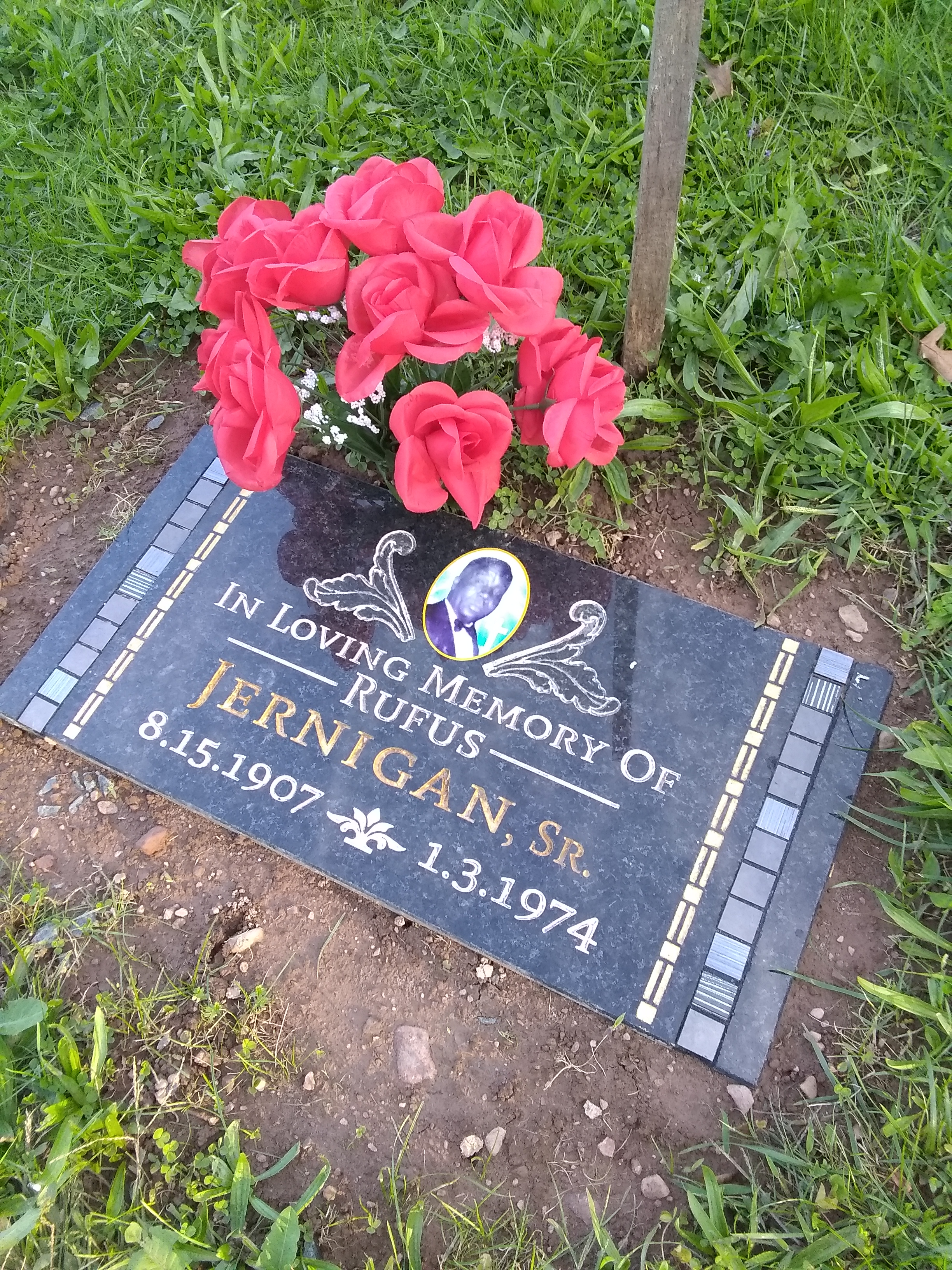 full color gravestone rJERNIGAN