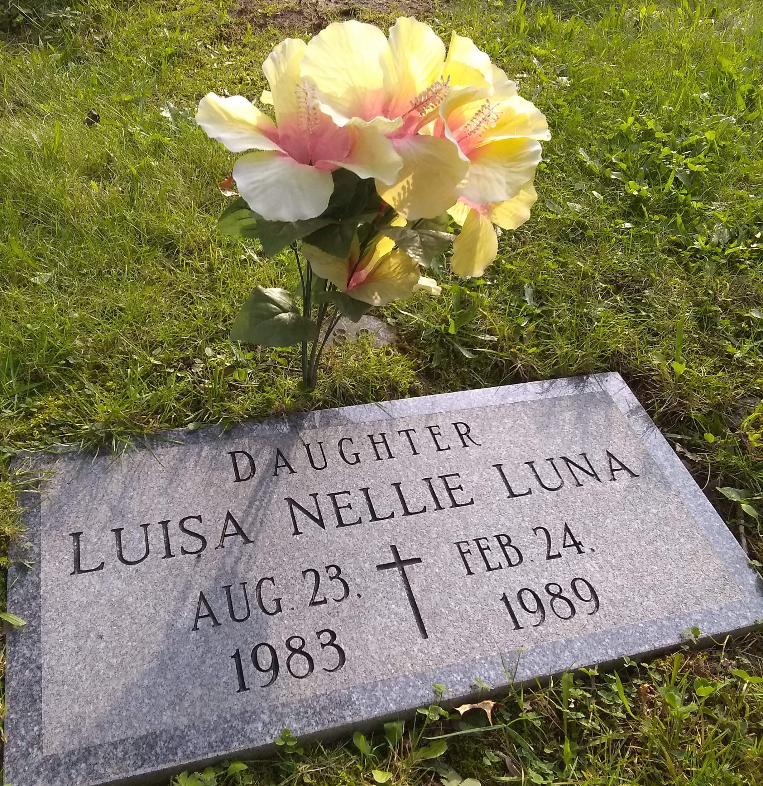 full color gravestone LUNA